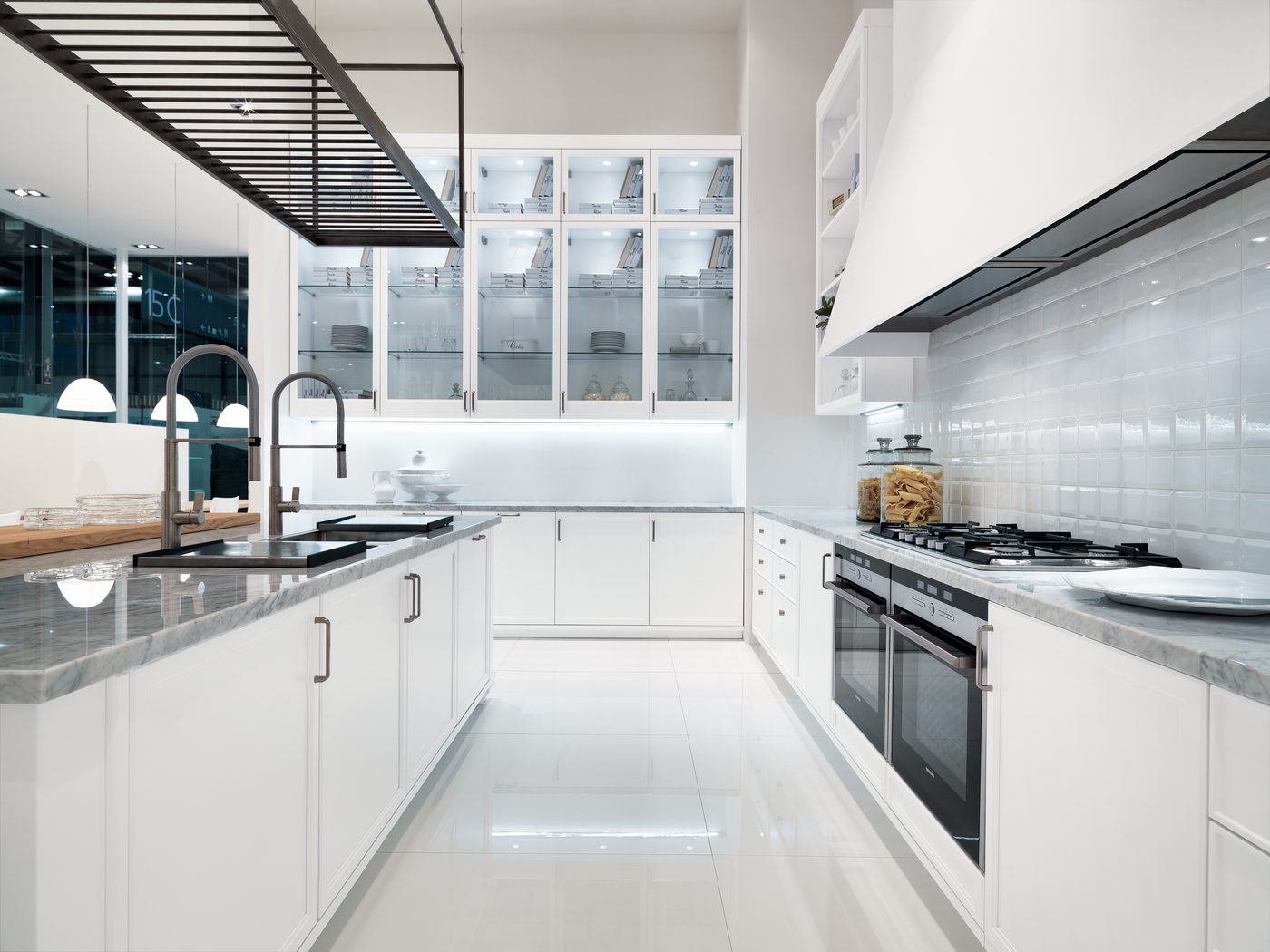 Avenue kitchen