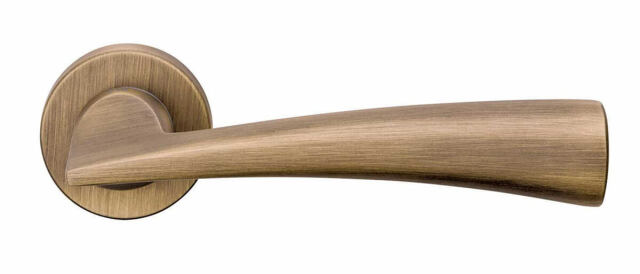 DND Dolce door handle