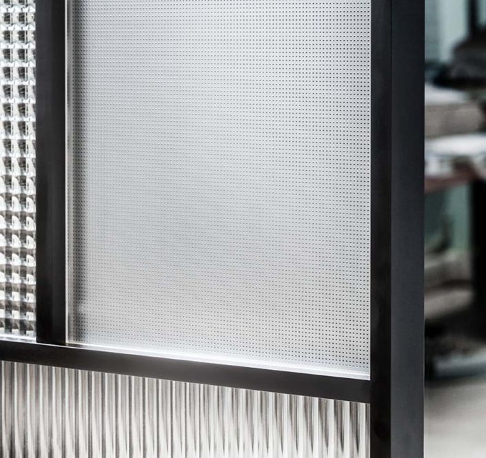 Microdot engraved glass