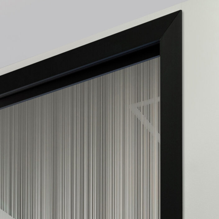 Bilinea satin decoration