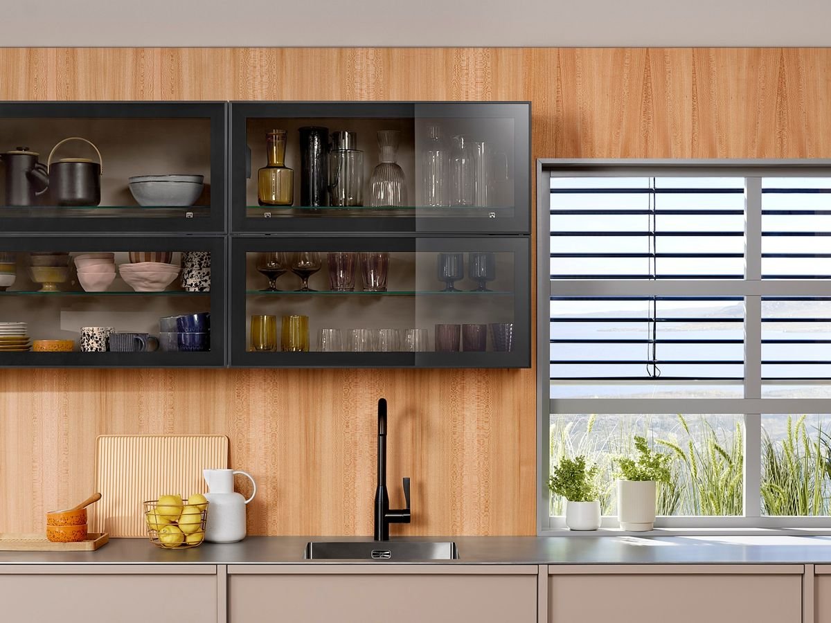 AVENTOS HF top — catalog photo