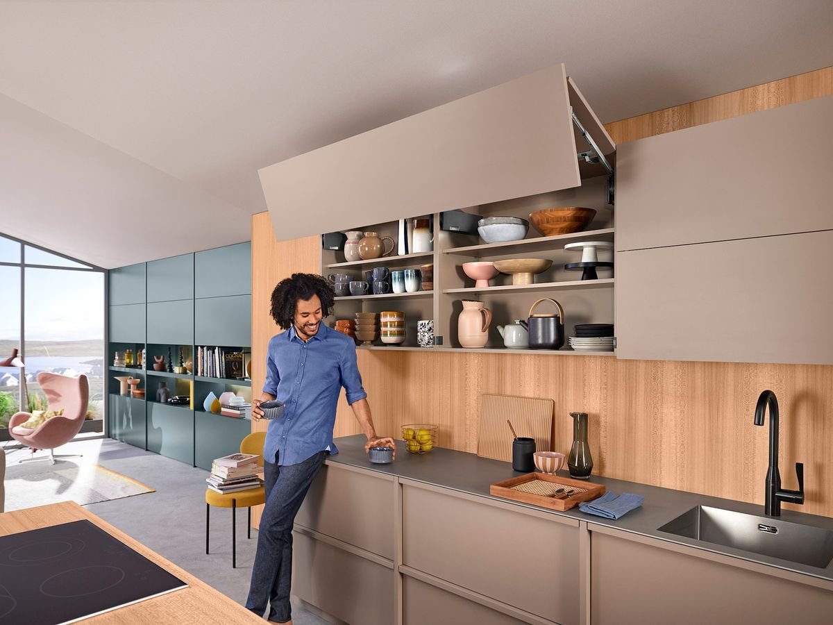 AVENTOS HF top — catalog photo