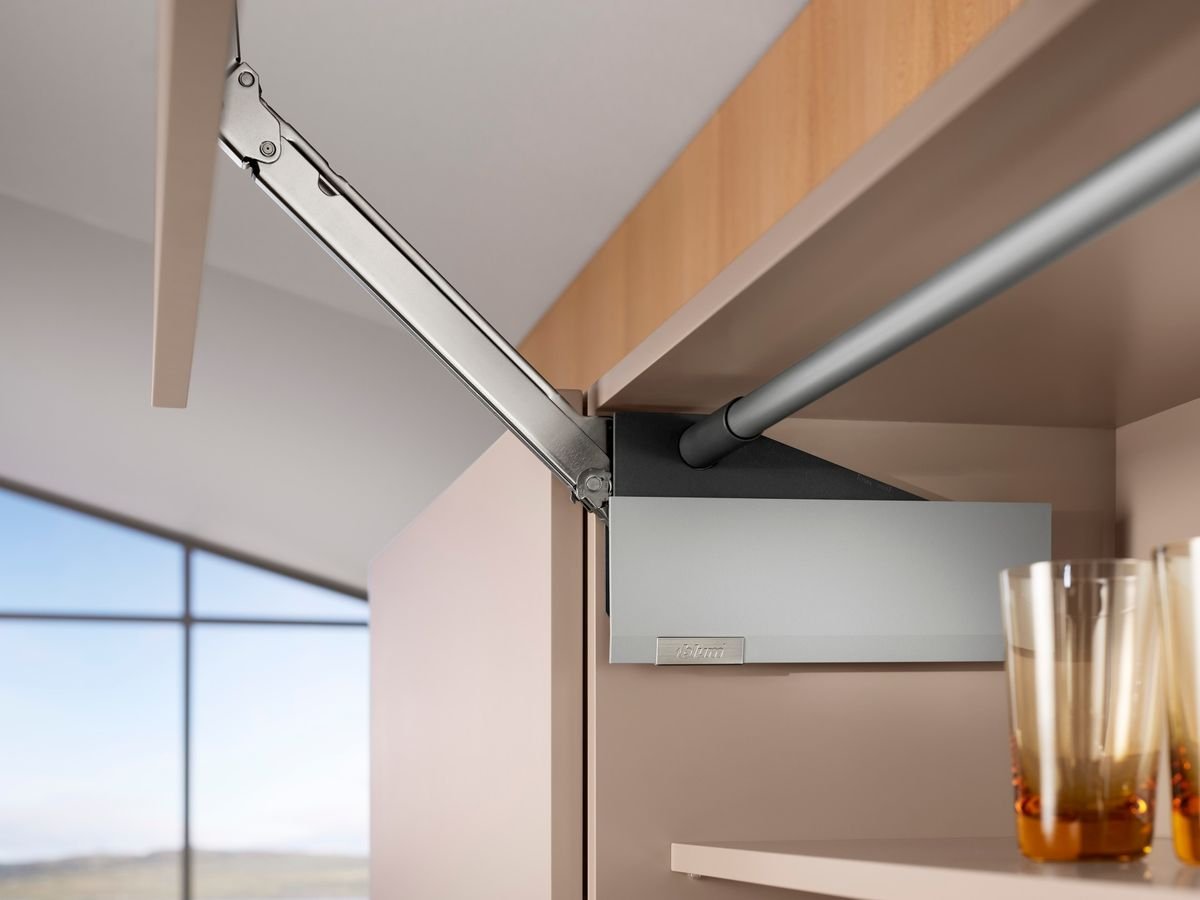 AVENTOS HL top — catalog photo