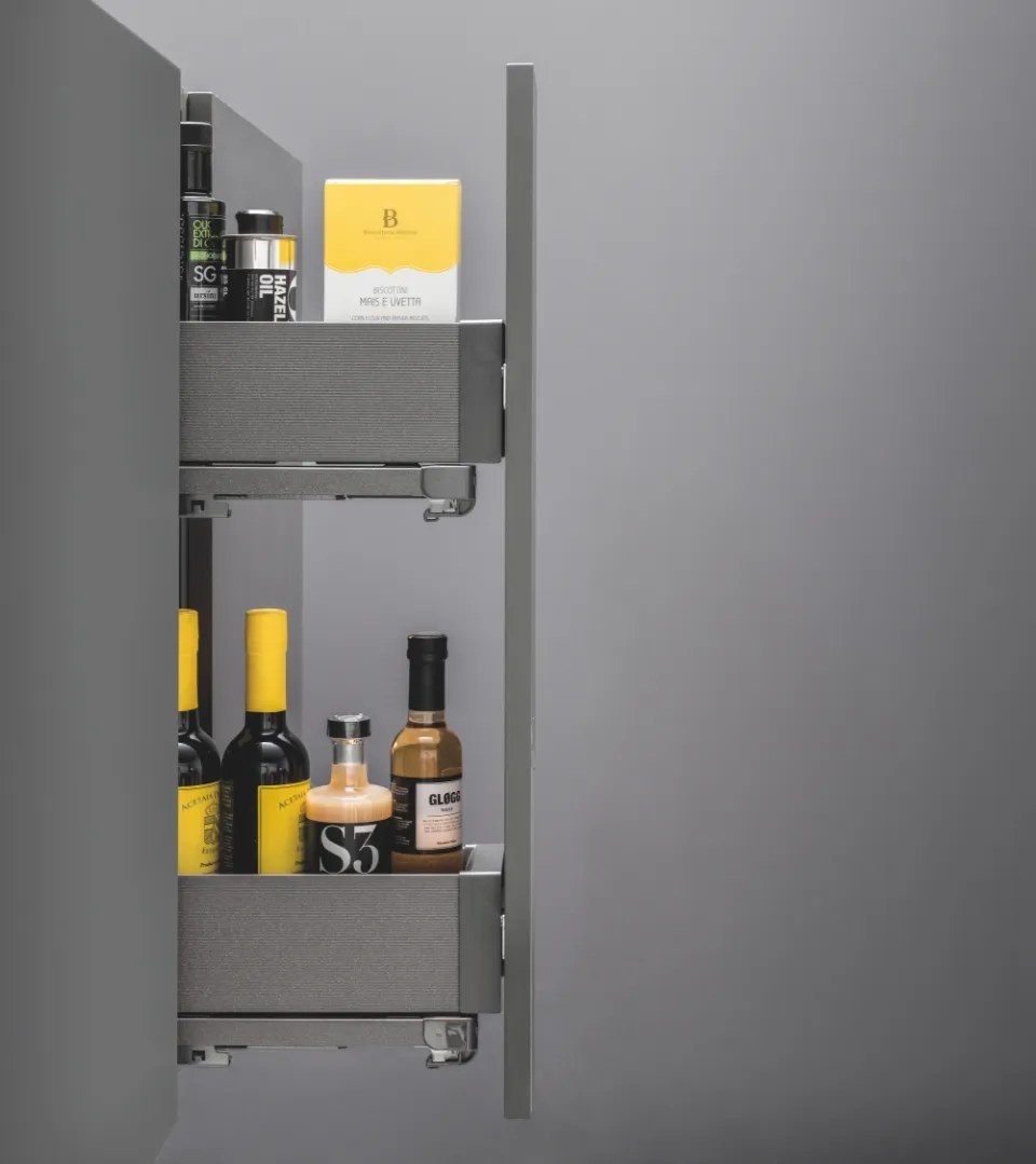 Urban upper pull-out